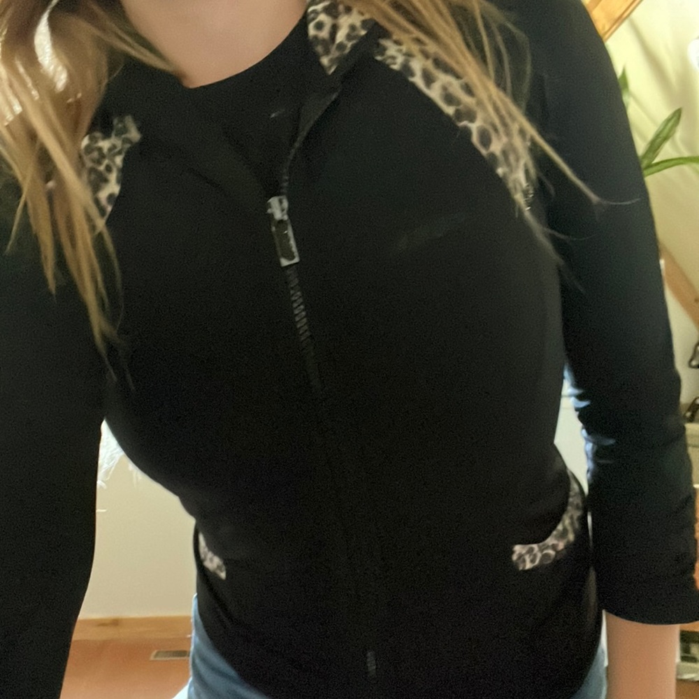 Bebe leopard enhanced jacket